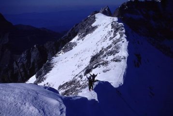 salendo verso la vetta della Tambura (21-1-2001)