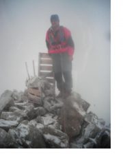 In vetta al Pic des'Agneaux nella nebbia...