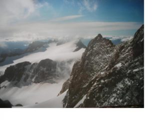 Il Pic du Rif dal Pic des'Agneaux