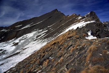 la cresta SSO della Tete de l'Autaret completamente asciutta (5-2-2002)