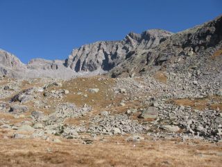 In alto a destra, la Punta Meridionale di Valsoera