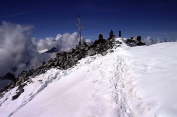 la vetta della Cima Presanella (19-8-2002)