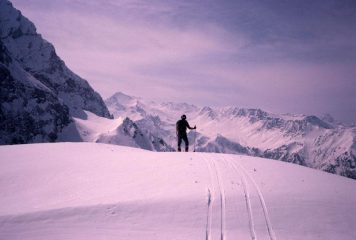 Eros sbuca in cima