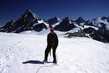 Luigi sul calottone sommitale della Tete Blanche (6-7-2003)
