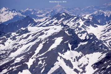 panorami osservati dalla cima...04 (30-5-2004)