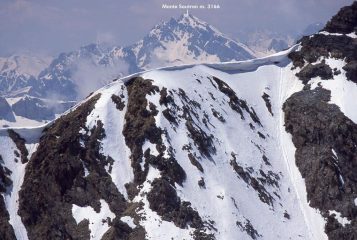 panorami osservati dalla cima...06 (30-5-2004)