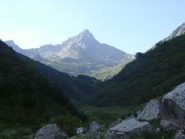 Vista dall'ingresso nel vallone degli Alberg