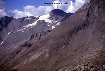 panorami osservati dalla cima...04 (5-9-2004)