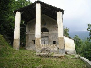 da qui inizia la mulattiera che arriva a pont canavese
