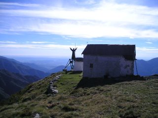 il rif. blessent con la statua del cristo redentore