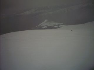 discesa lungo i pendii sommitali