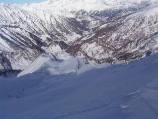 il pendio visto dalla cima