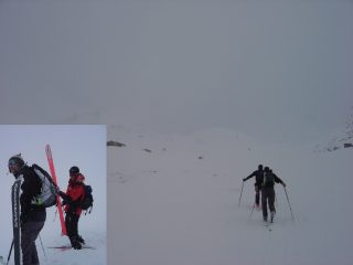 salendo a Pian Traversagn e i compagni d'avventura