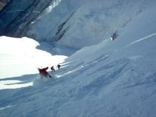 Walter volteggia nel canale est,il mito ed Enrico ammirano