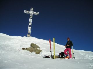 elio in cima