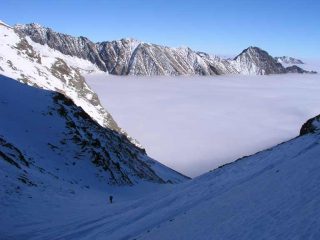 La parte finale del vallone vista dal colle.