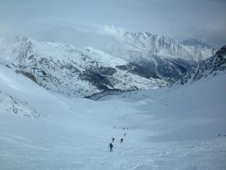 ... quasi al colle ... una panoramica della discesa