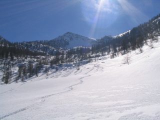 disiesa nel vallone dello zucco, sullo sfondo la cima omonima