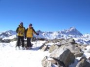 A tratti vento forte e freddo, ma ... tutto OK ! In vetta Dino e Liliana.