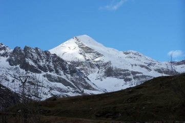 CON MOLTA FORTUNA E IMBROCCHI IL CANALE GIUSTO SCENDI FINO AL LAGO SCIANDO