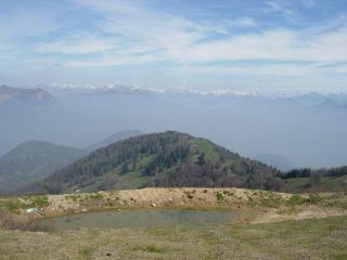 L'inizio della dorsale, dopo il M.te Ponciv