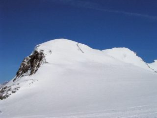 il superpendio del Breithorn occidentale e a dx il centrale