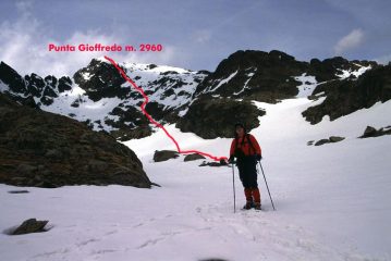 Stelvio poco oltre il Lago del Lausfer Superiore (15-5-2005)