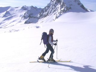 sul ghiacciaio di Tsanteleynaz a circa 3000 m