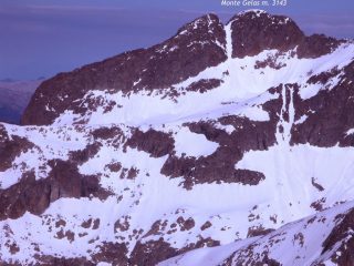 panorami osservati dalla cima...02 (22-5-2005)