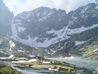 lago lazin. ultima punta a dx il m. colombo