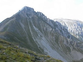 Traversone in salita per Colle Serour, si può evitare salendo dalla sorgente