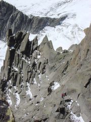 Sergio e Andrea sul terrazzino in partenza per le doppie dalla parete Est.