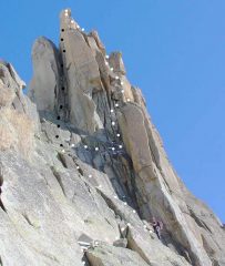 Itinerario salita (bianco) e discesa (nero) dal Dente