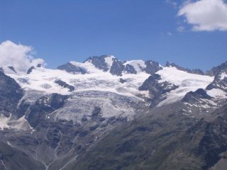 Il Gran Paradiso visto dalla vetta