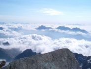 mare di nubi dalla vetta