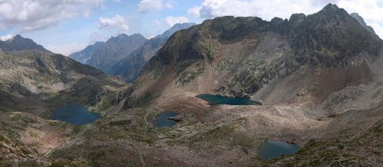 i laghi di valscura dai pressi della vetta