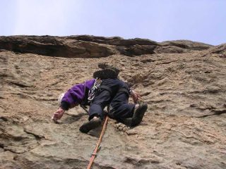 Il nostro arzillo Lupetto gigioneggia sul sesto tiro...