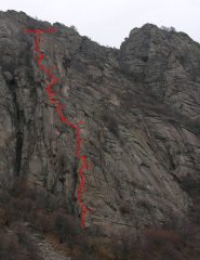 lo Sperone Rivero con il tracciato della via