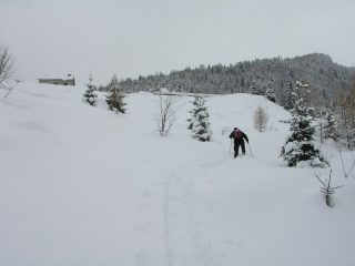 Arrivo alla casera nella neve fonda