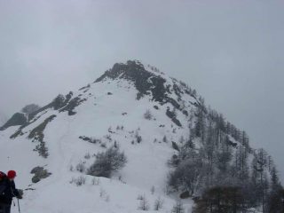 Il Pizzo Leone da dopo l'Alpe di Neccia