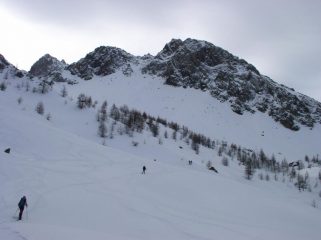 lungo il versante oves della La Meja