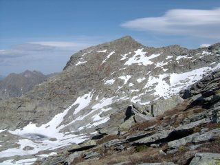 Il lago Giassetto e la Cima Centrale delle Chiose