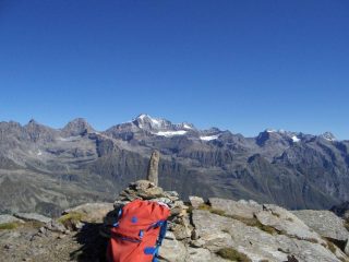 Vetta del Bellavarda, con panorama sul Gran Paradiso