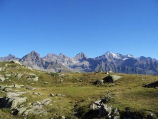 Salendo verso il Colle della Crocetta, panorama sul Gran Paradiso
