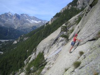 Damiano alle prese con il simpatico traverso del 2° tiro..