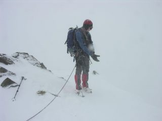 Stelvio in vetta al Cevedale...non proprio soddisfatto per il meteo ! (27-8-2006)