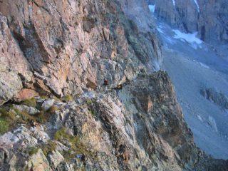 ...passaggio esposto su cresta