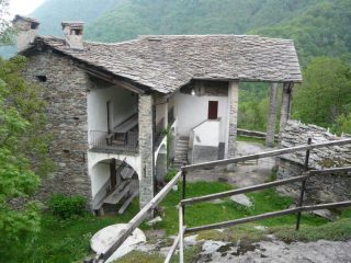 santuari di sant'Anna o Aia di Pietra