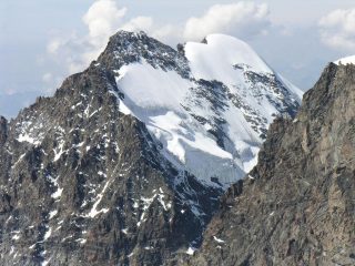 panorami dalla cima : Pizzo Roseg m. 3937 (10-9-2006)