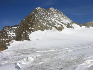 il Pizzo Zupò visto dal Passo del Sasso Rosso (10-9-2006)